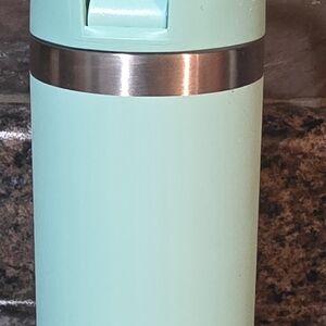 Yeti Aqua Stainless Steel Water Bottle